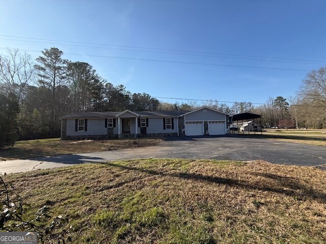 394 Smith Road Property Photo 2