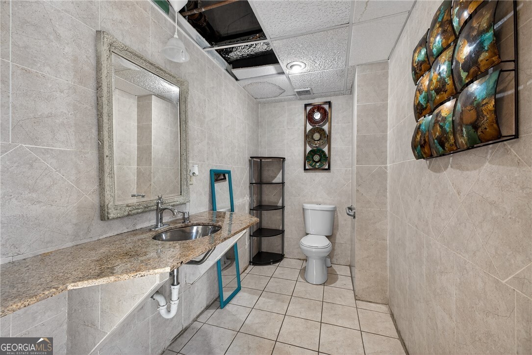 2692 Harris Street Property Photo 12