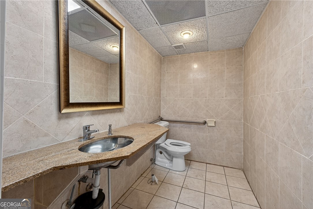 2692 Harris Street Property Photo 19