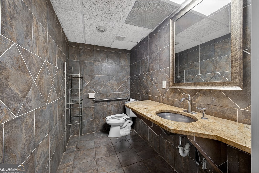2692 Harris Street Property Photo 20