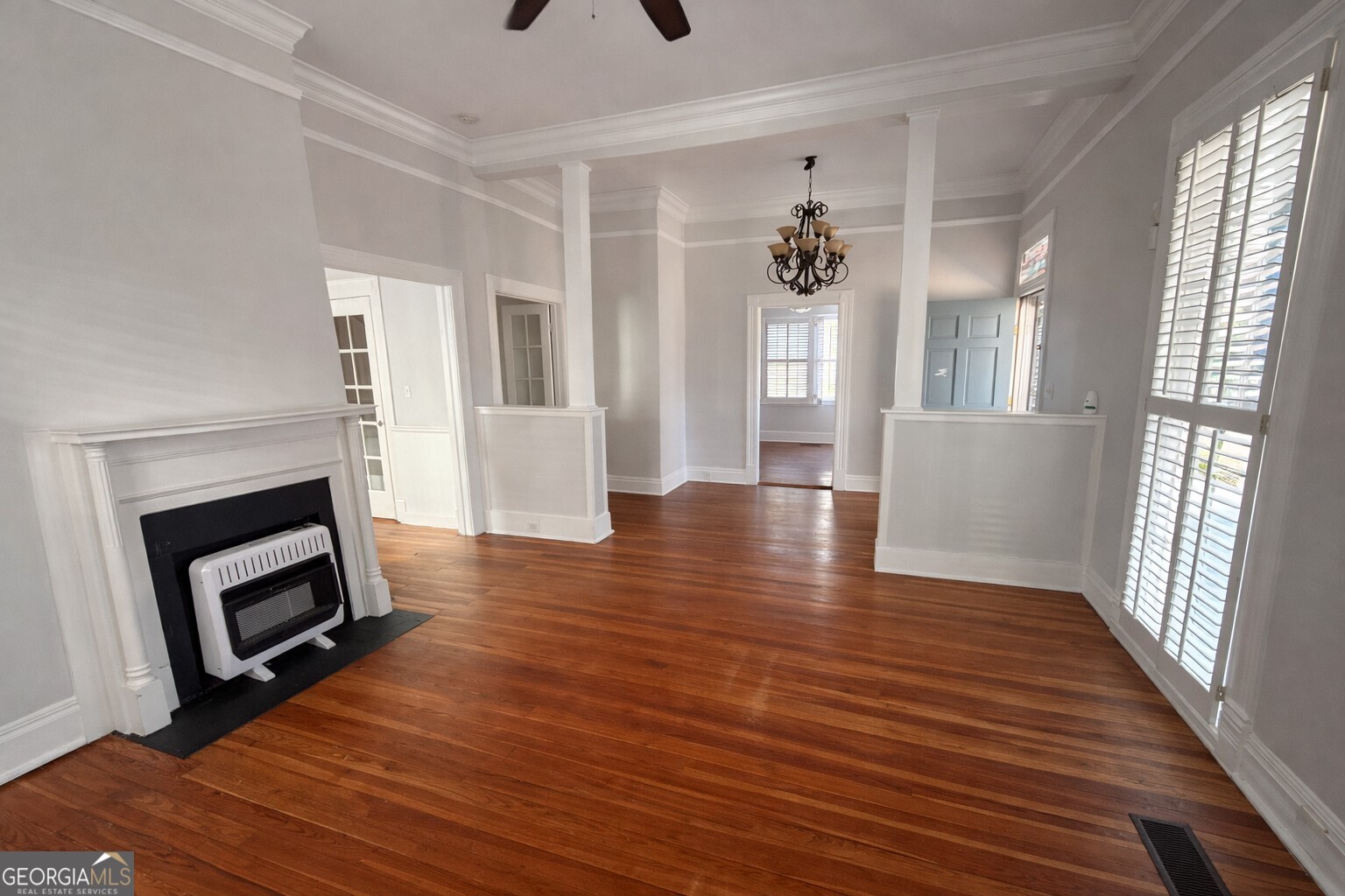 127 Rogers Avenue Property Photo 8