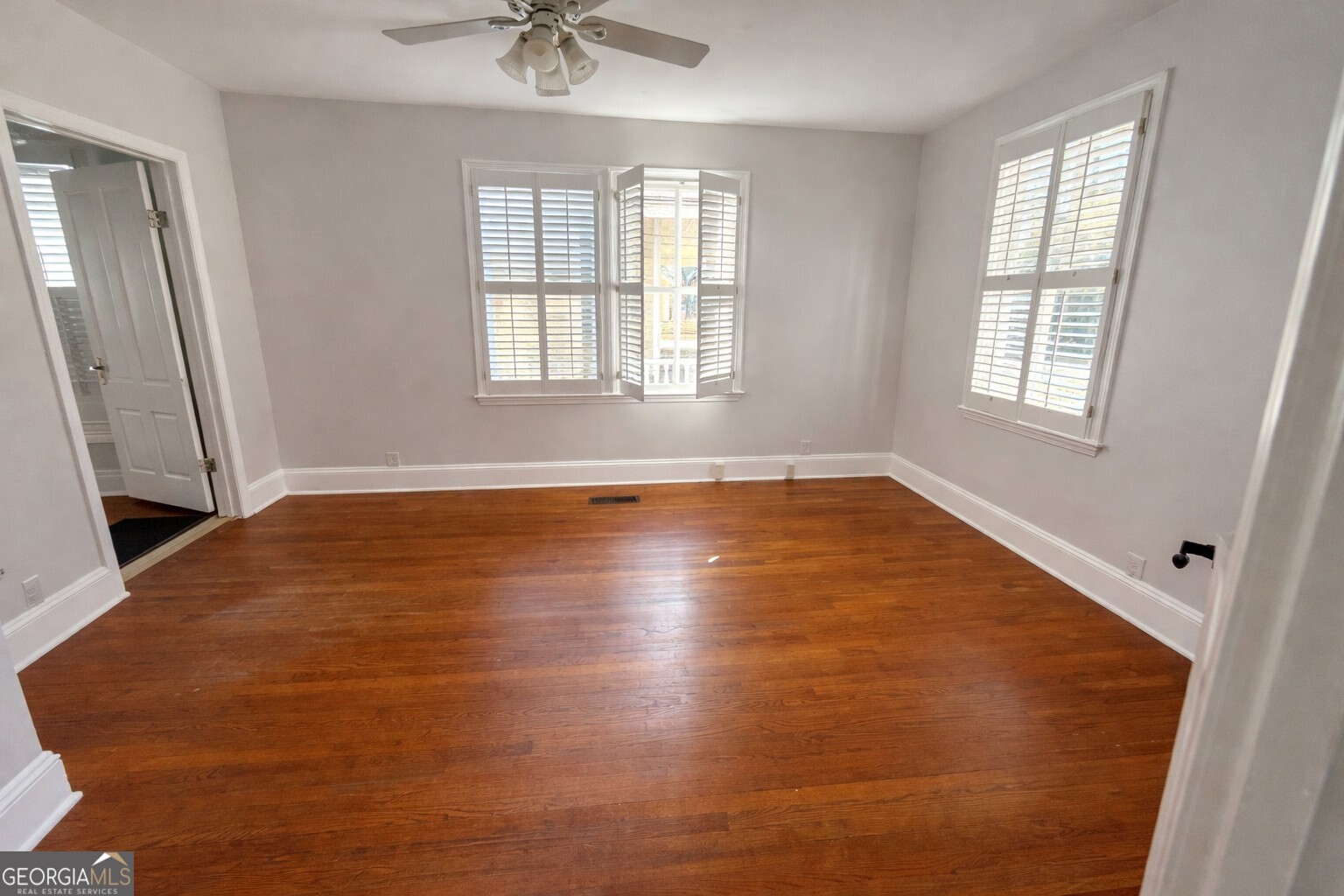 127 Rogers Avenue Property Photo 16