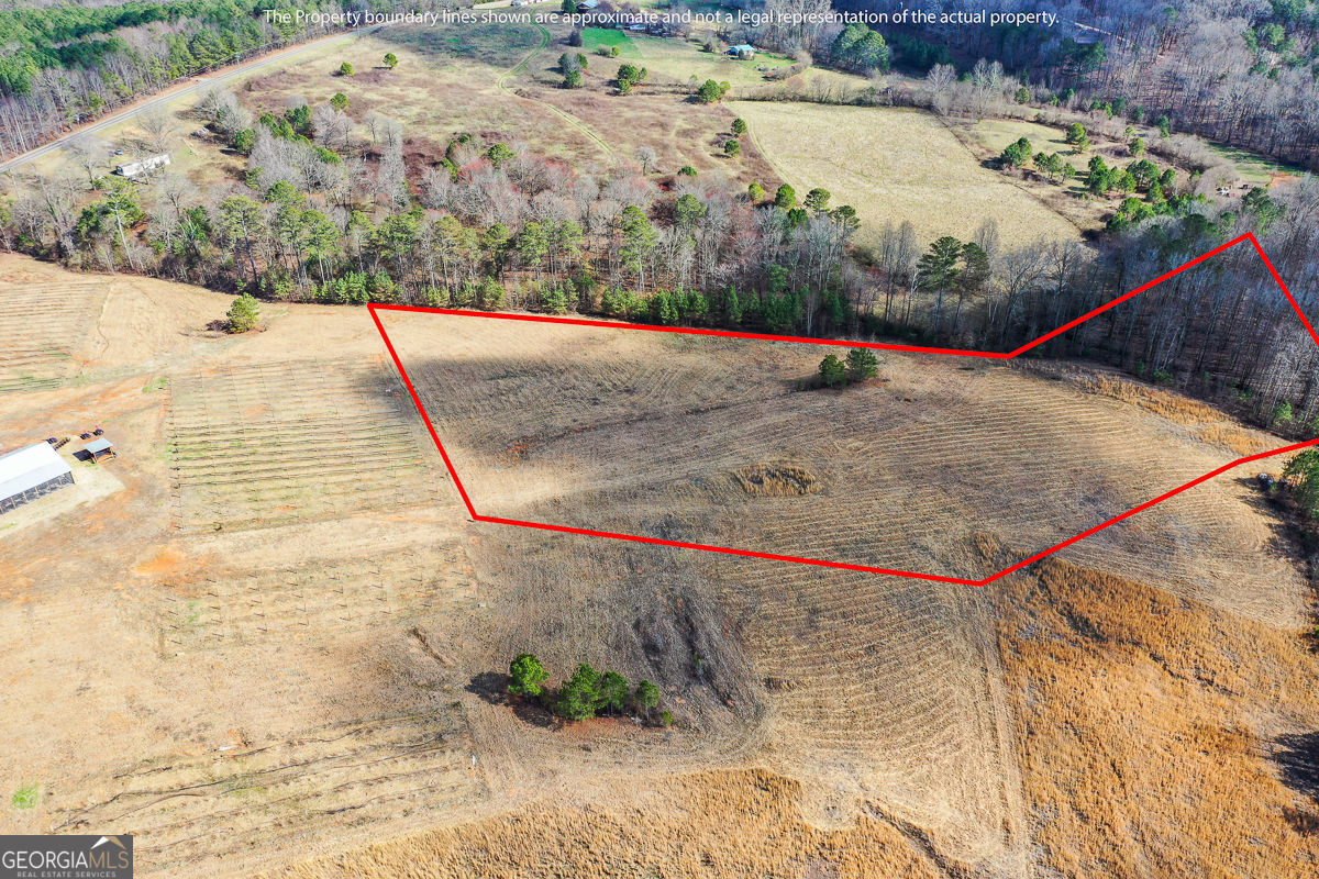 119 Inland 10 Acres Drive Property Photo 4