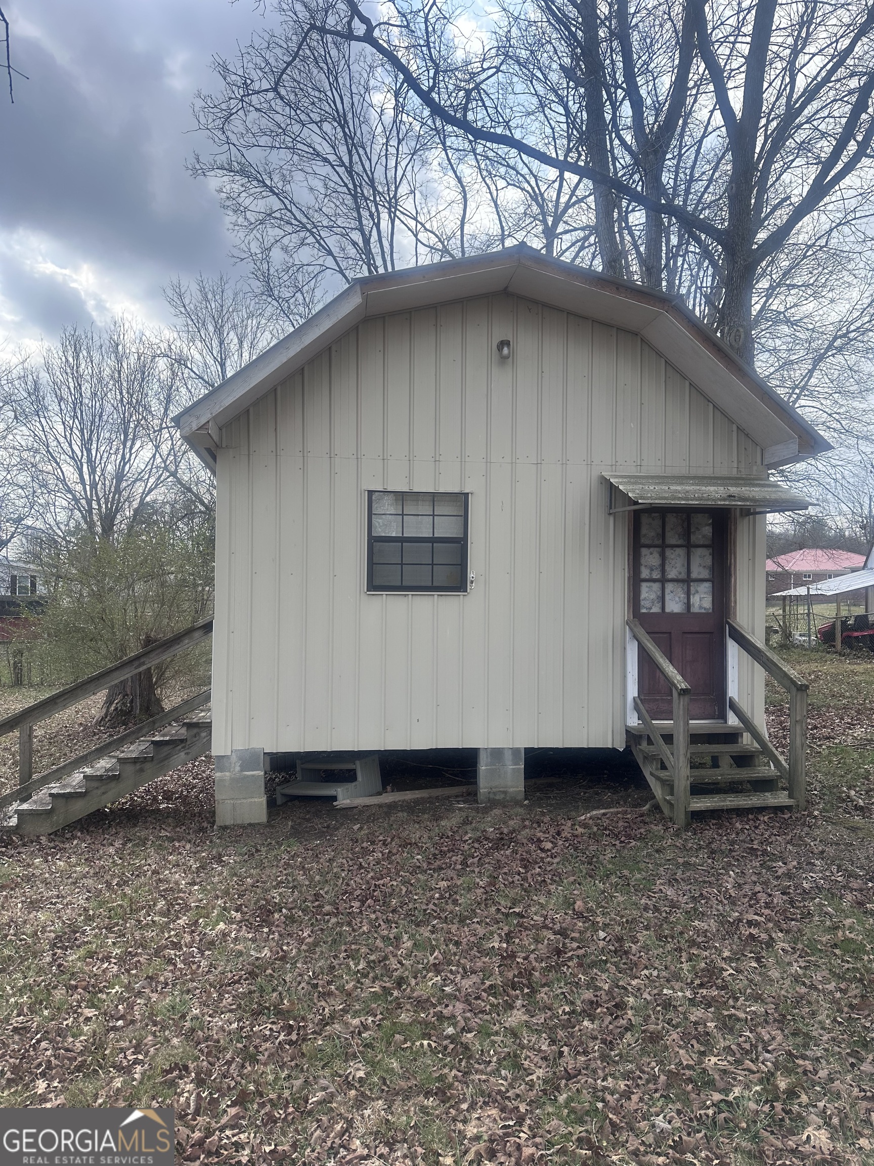 132 Edgewood Street Property Photo 2