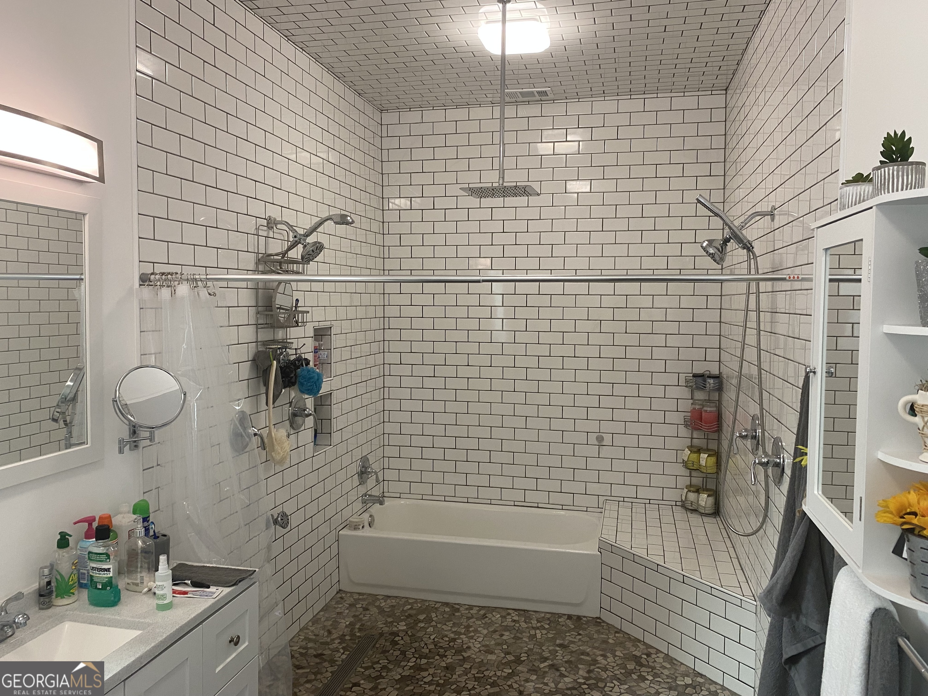 200 Heath Road Property Photo 7