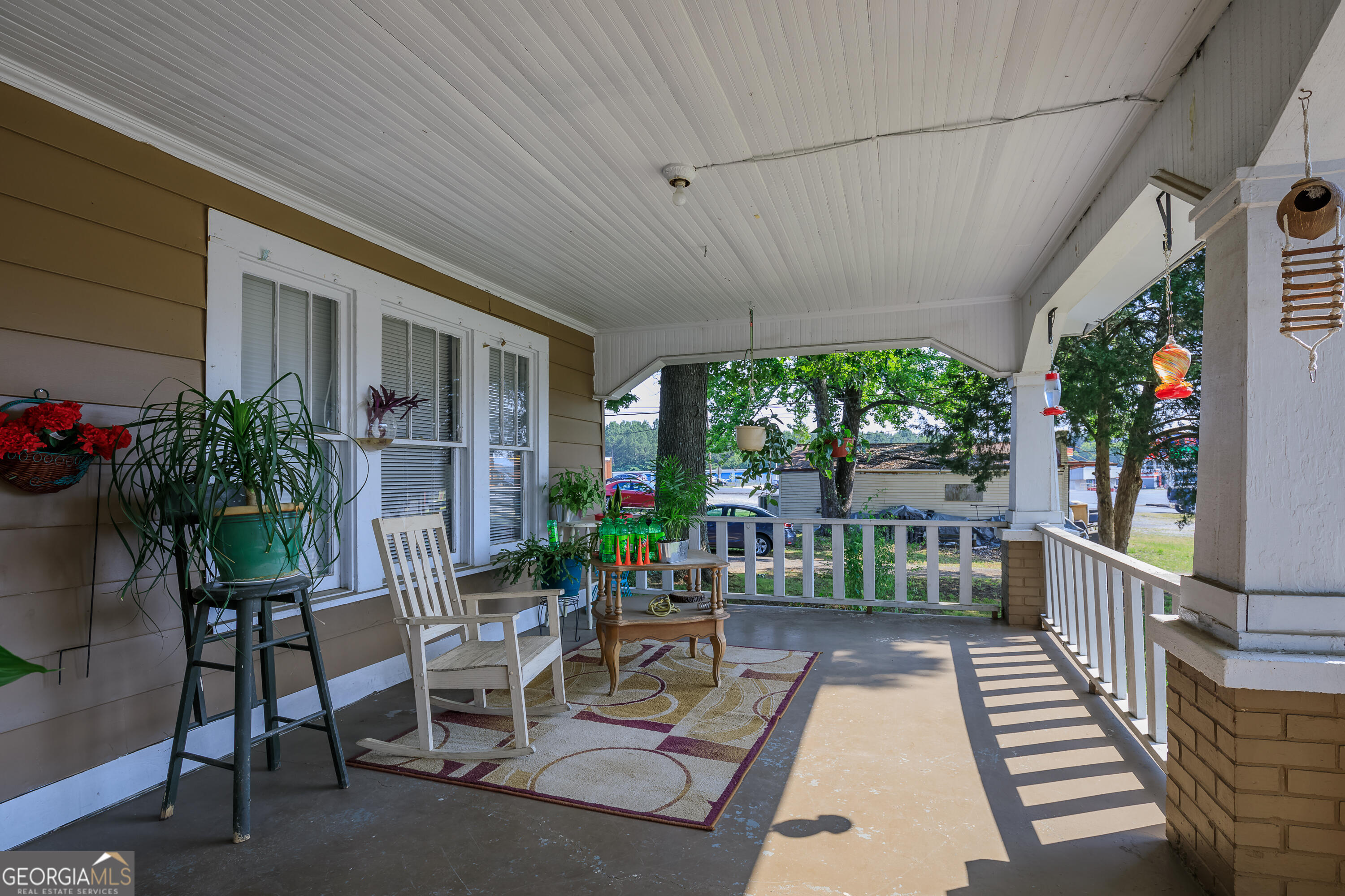 10895 Commerce Street Property Photo 2
