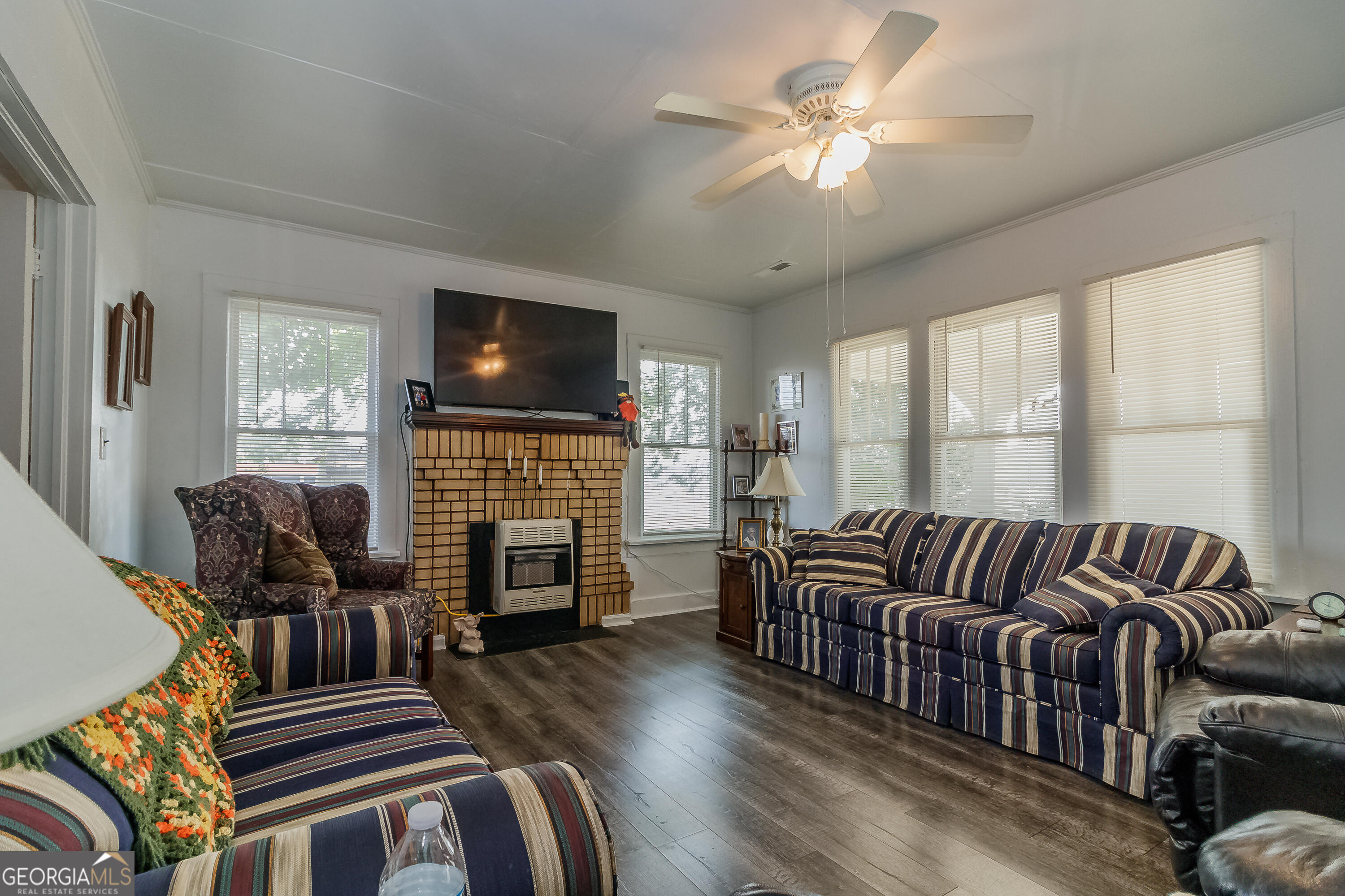 10895 Commerce Street Property Photo 6