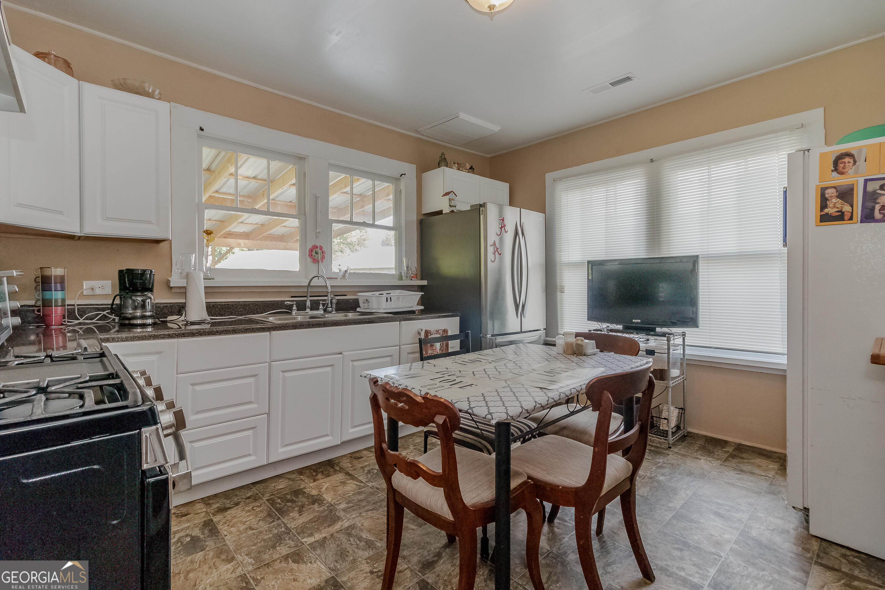 10895 Commerce Street Property Photo 13