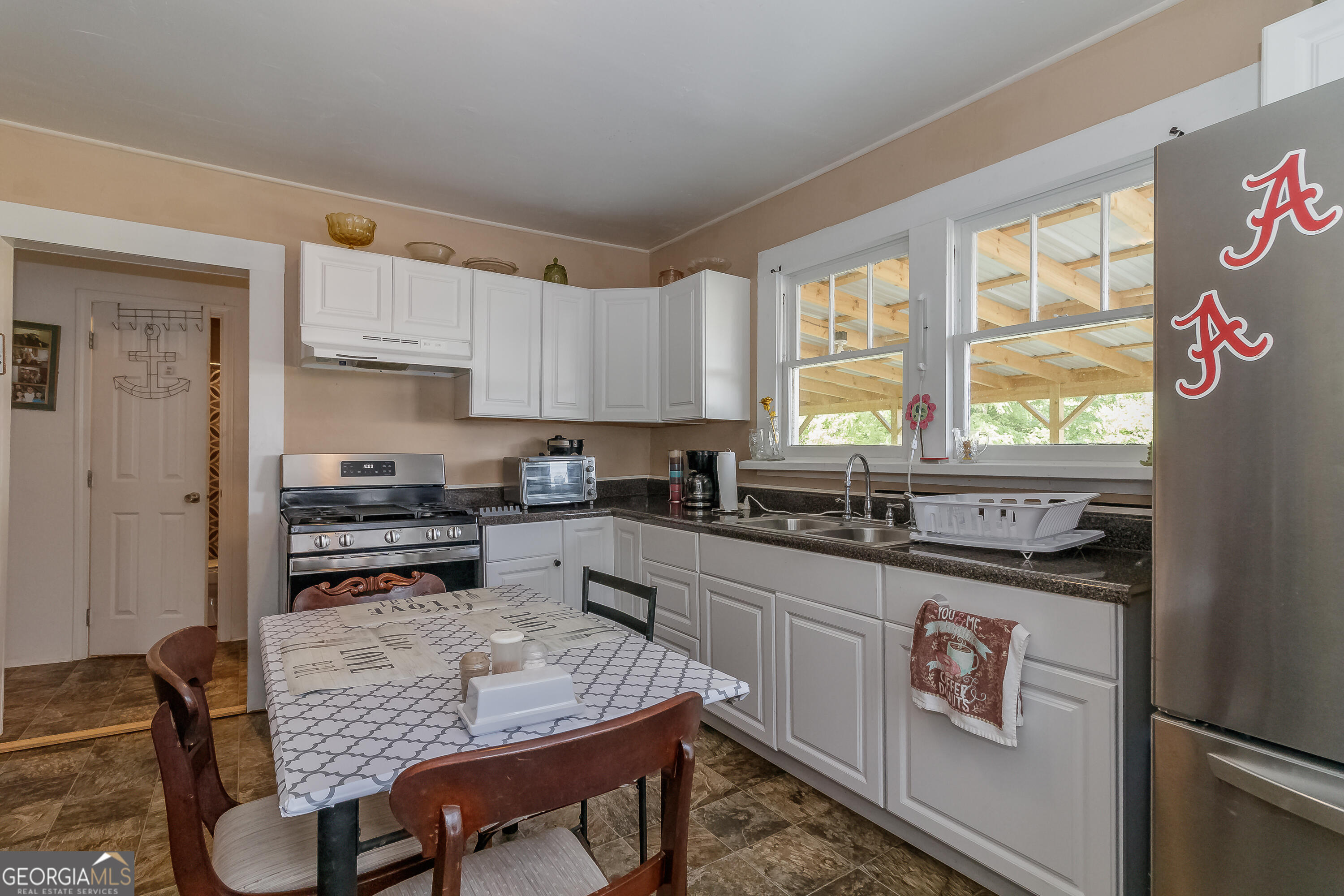 10895 Commerce Street Property Photo 15
