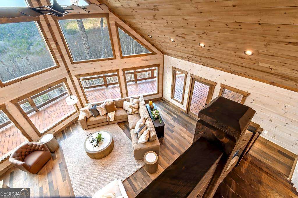 470 Skylight Drive Property Photo 34