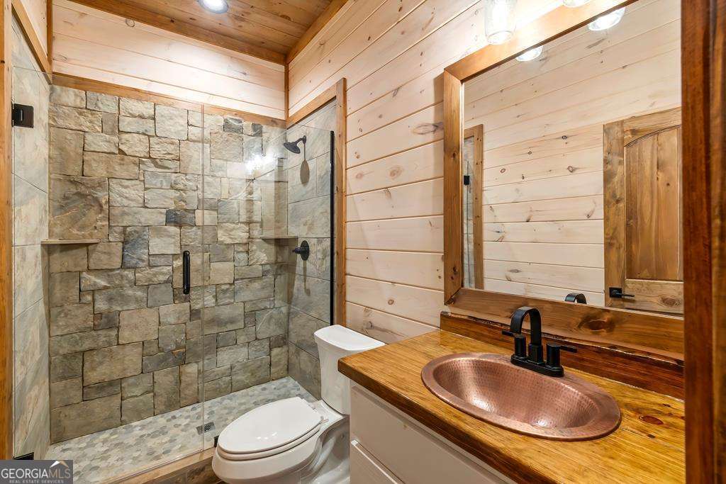 470 Skylight Drive Property Photo 61