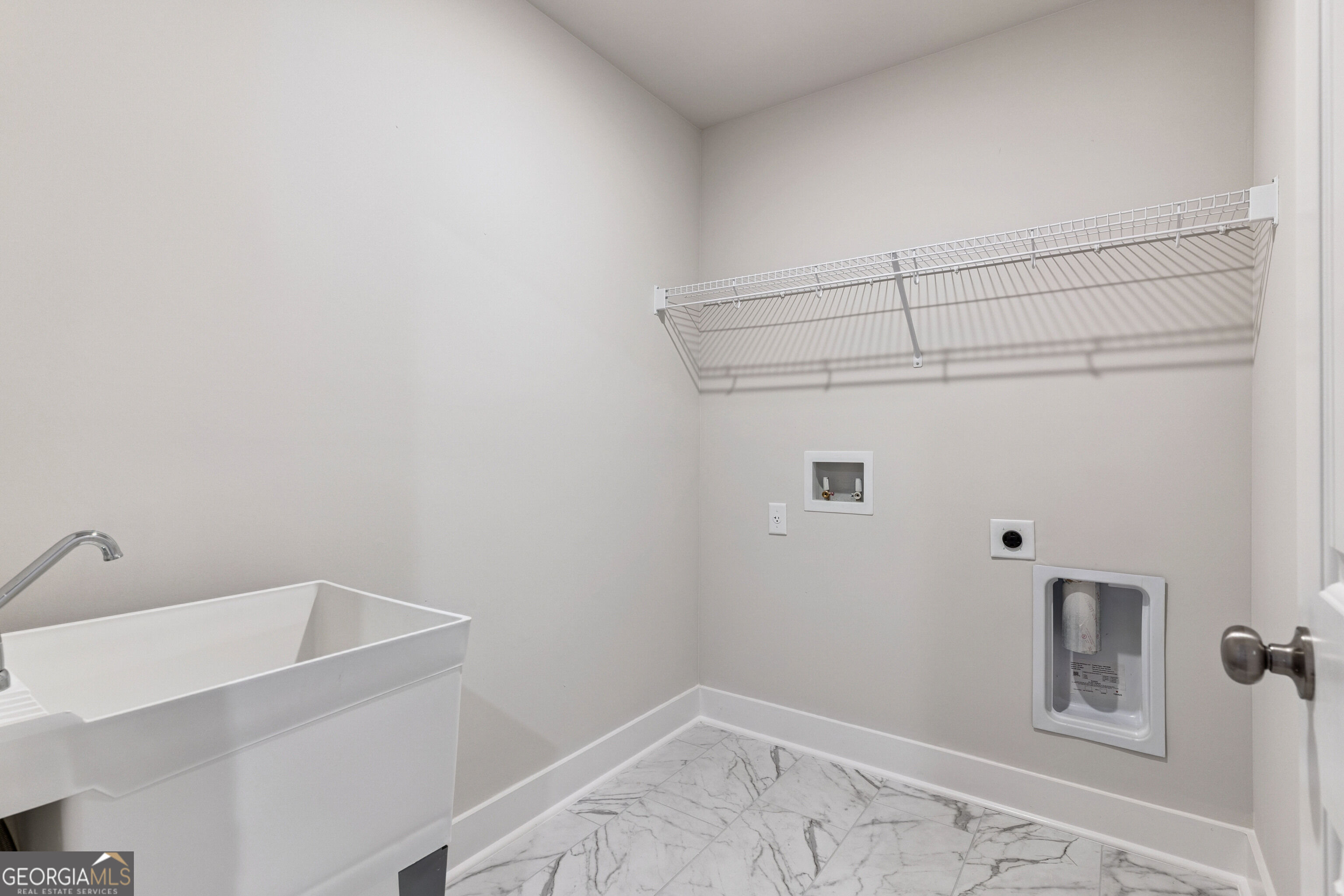 109 Bowline Lane Property Photo 33