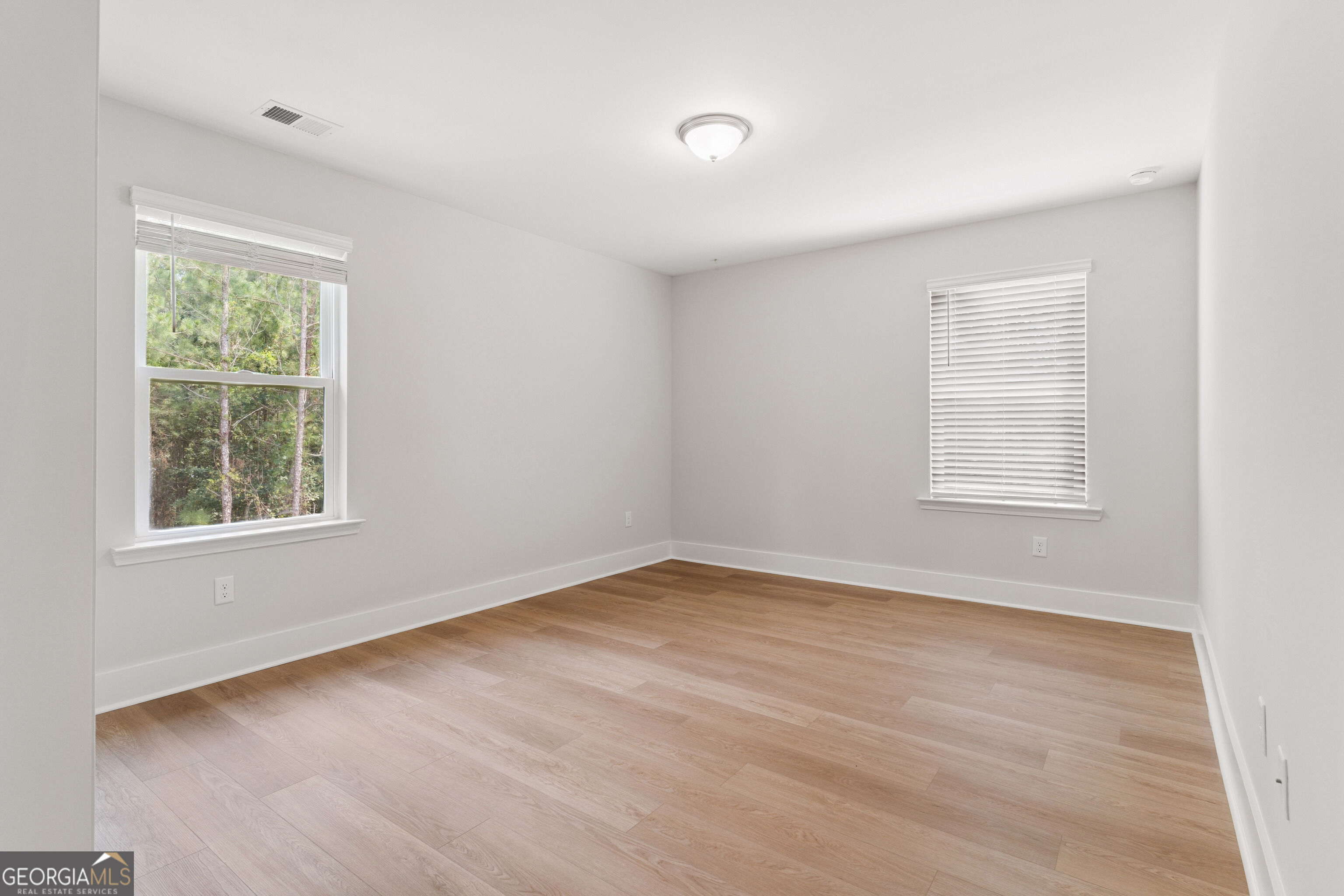 109 Bowline Lane Property Photo 35