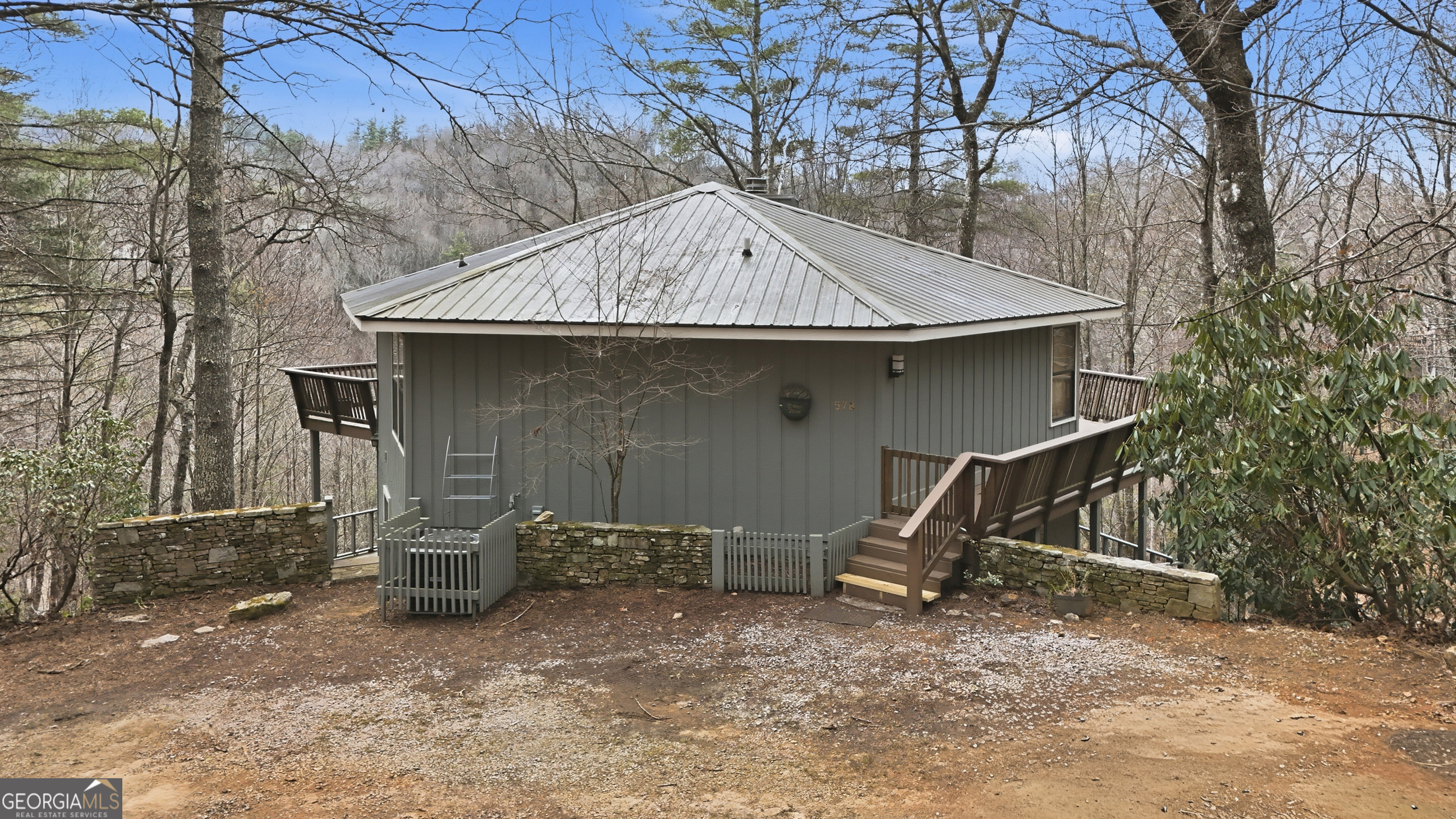 578 Saddleback Circle Property Photo 29