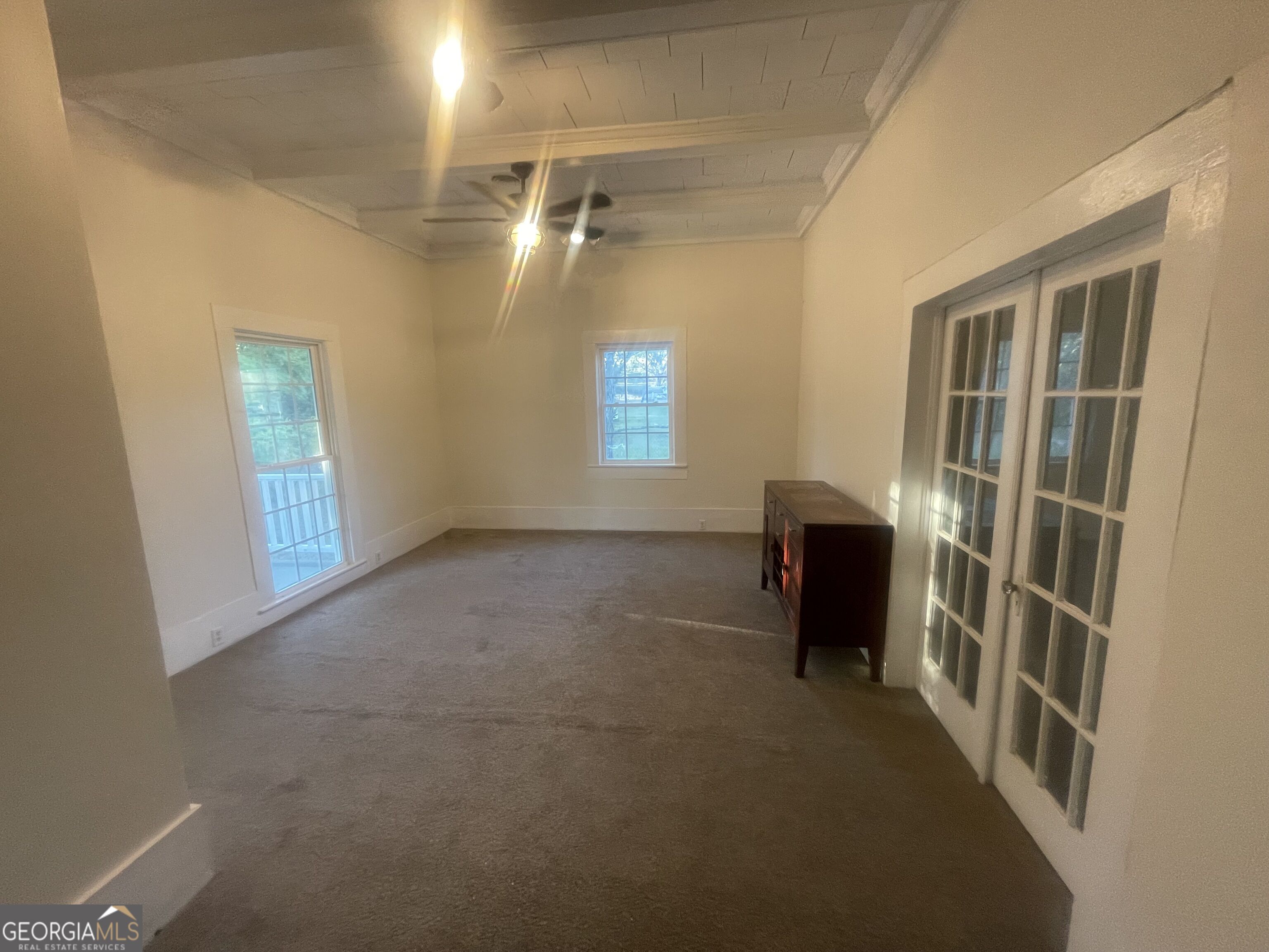 426 Salem Road Property Photo 4