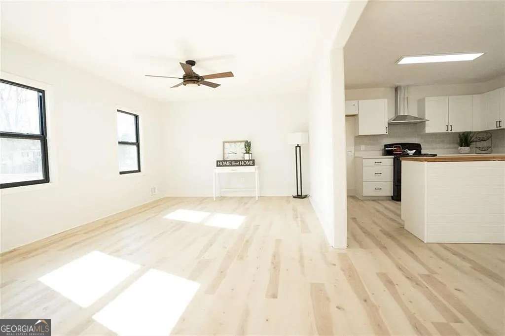 2688 Heritage Lane Property Photo 4
