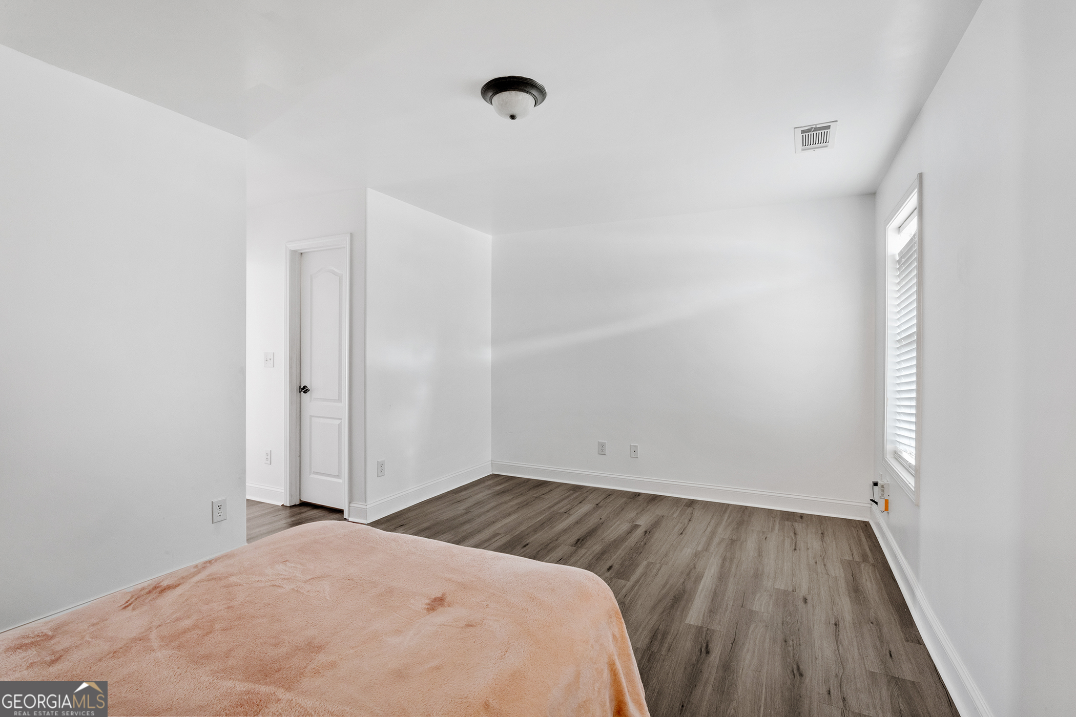 1294 Park Pass Way Property Photo 10