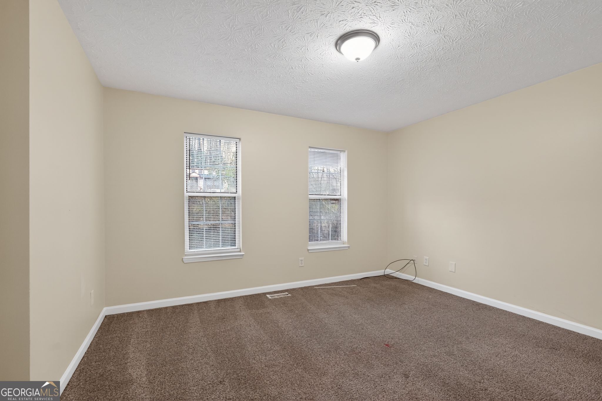 3807 Valpariso Circle Property Photo 11