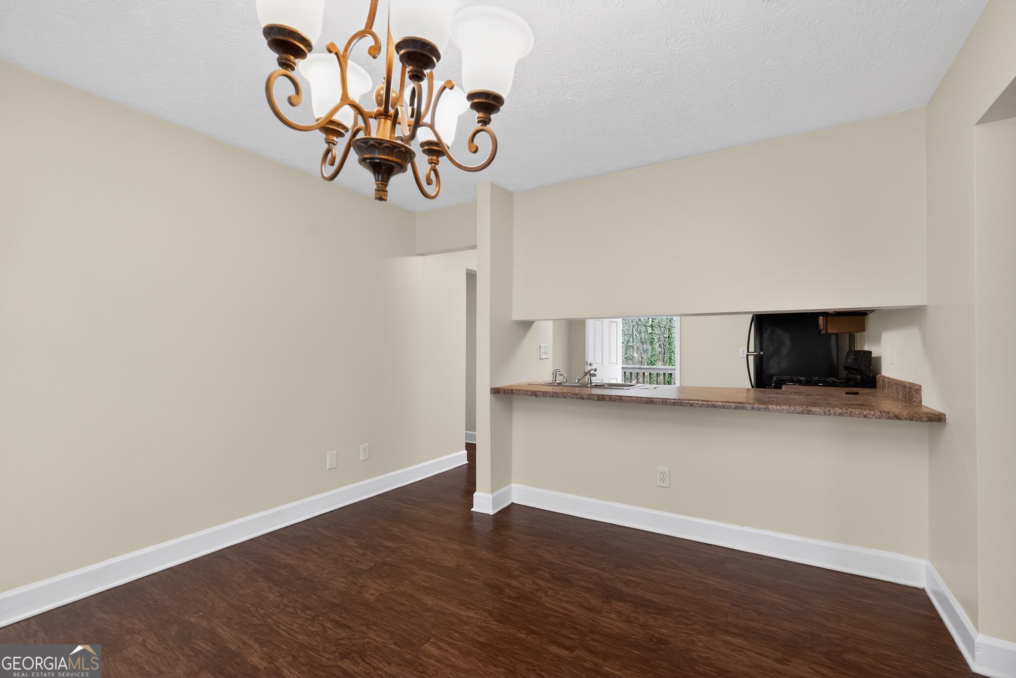 3807 Valpariso Circle Property Photo 14