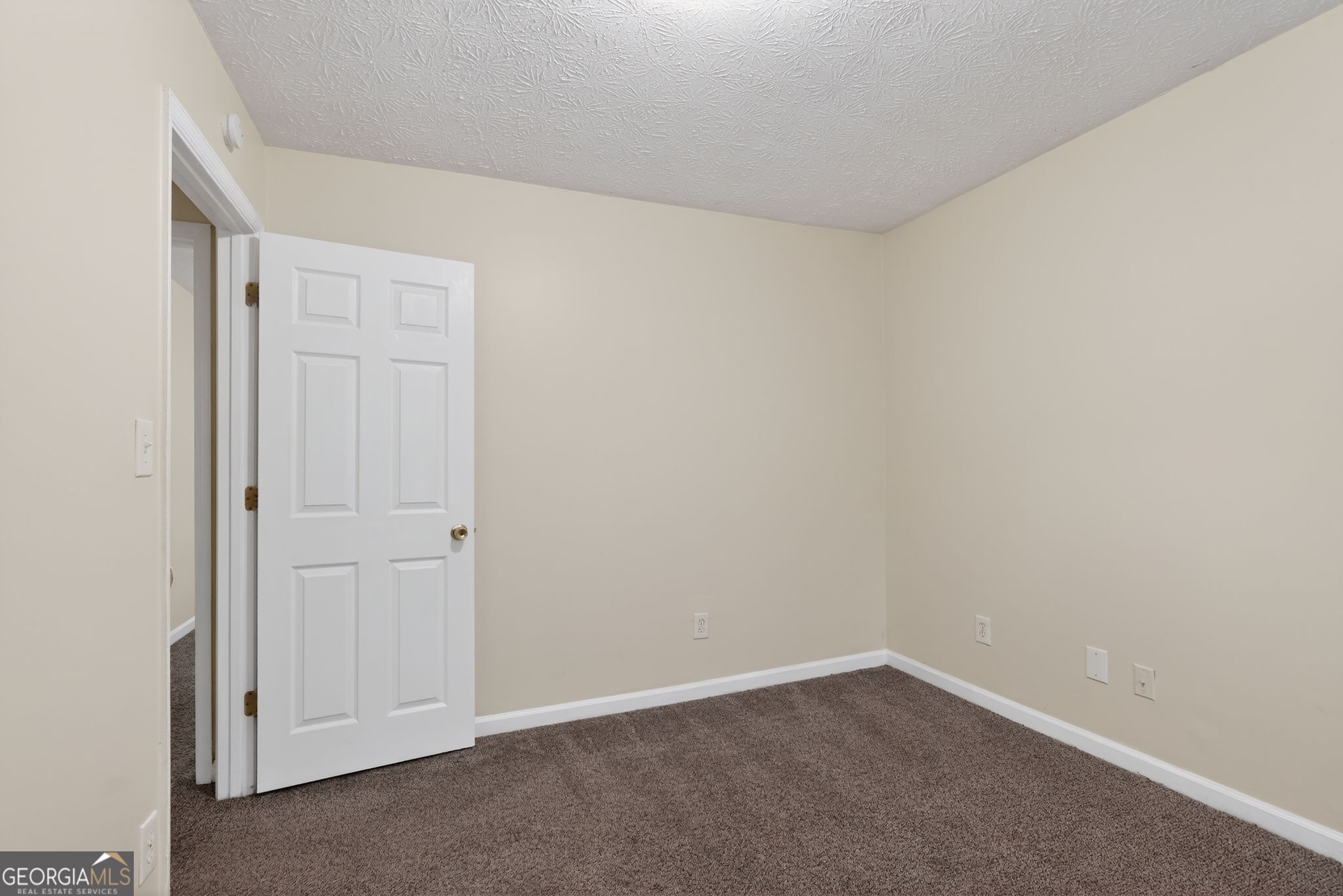 3807 Valpariso Circle Property Photo 16