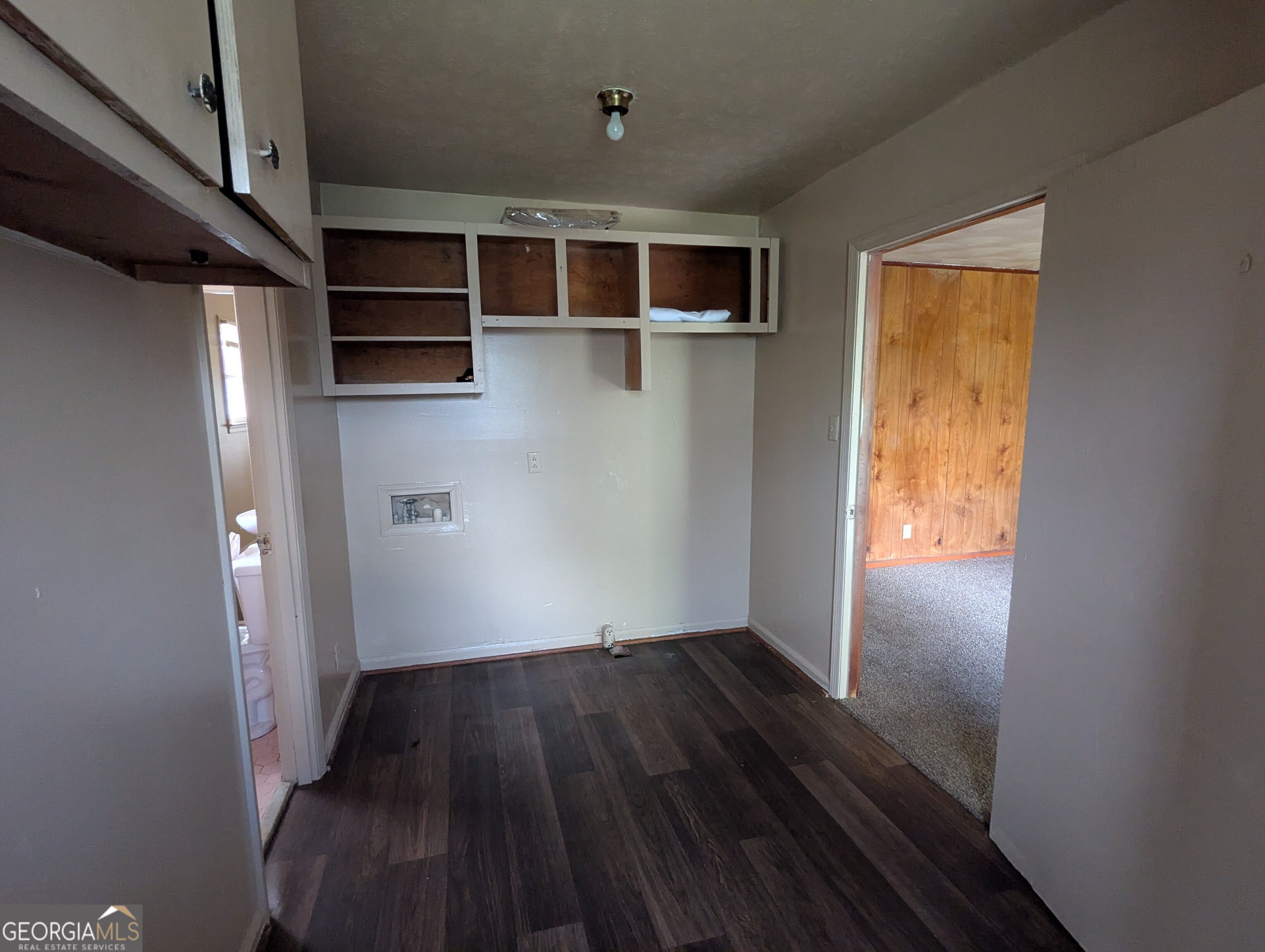 611 Whitney Avenue Property Photo 11