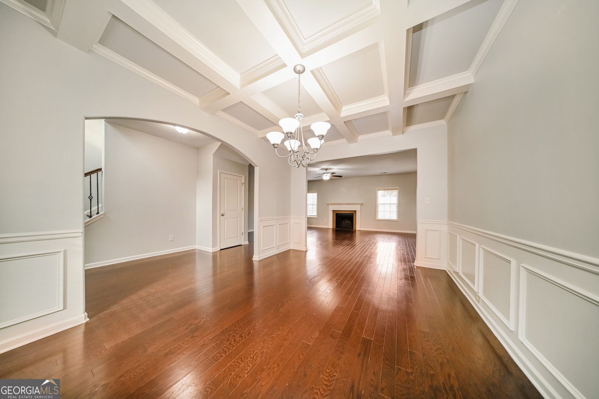 324 Cliffhaven Circle Property Photo 6
