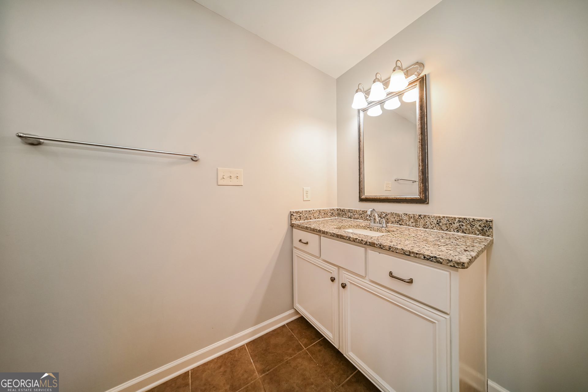 324 Cliffhaven Circle Property Photo 13
