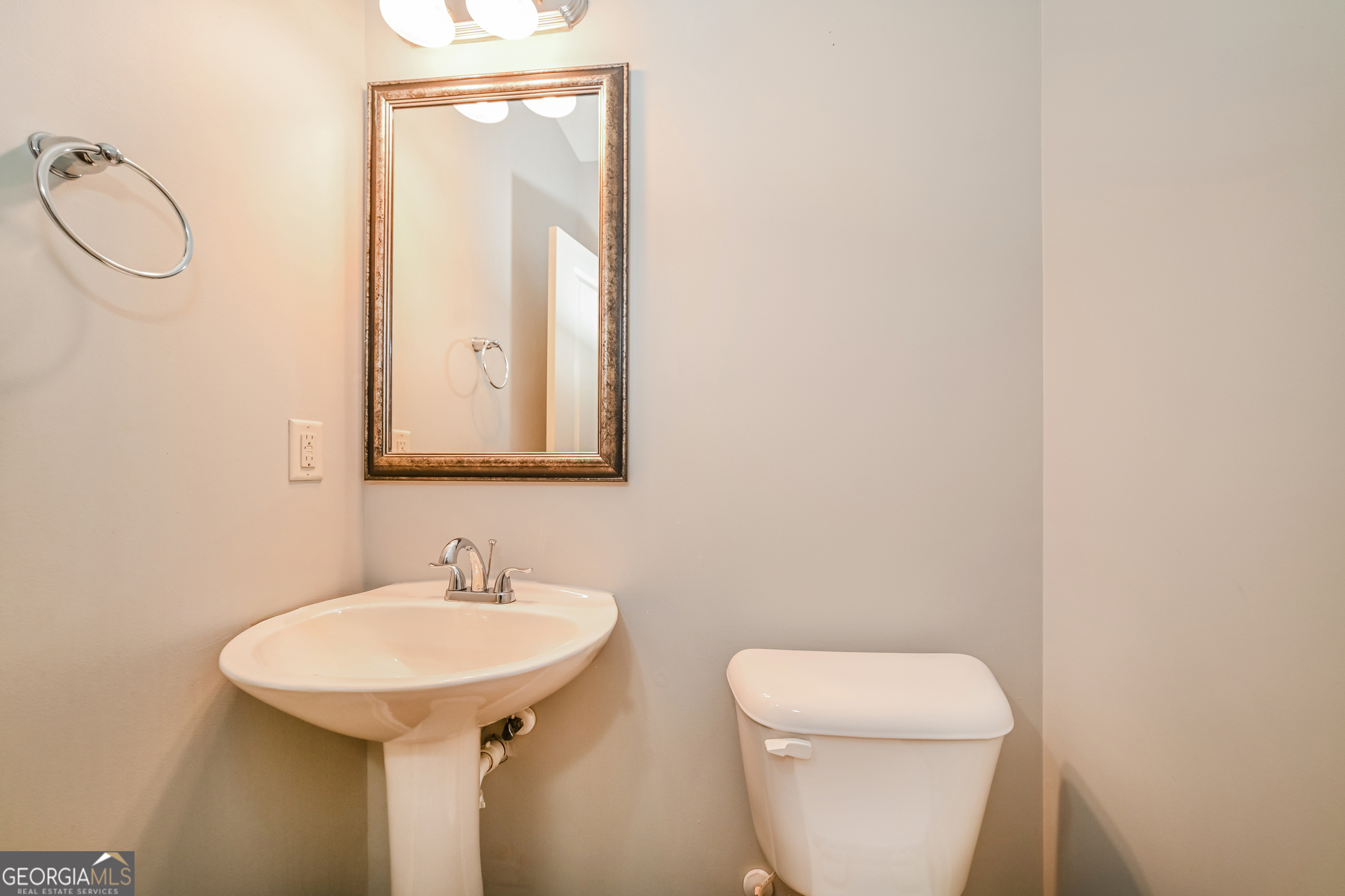 324 Cliffhaven Circle Property Photo 18