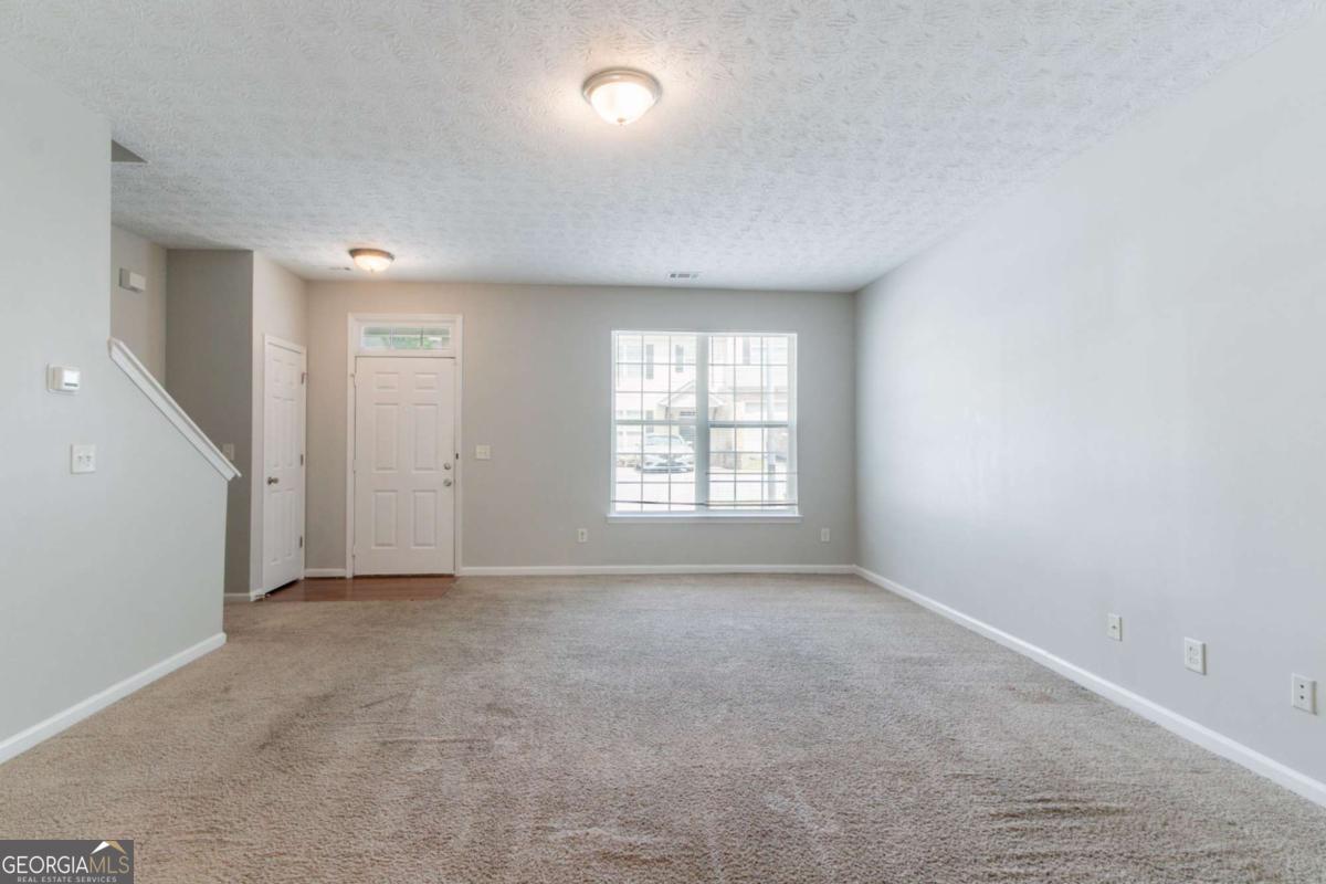 4217 High Park Lane Property Photo 4