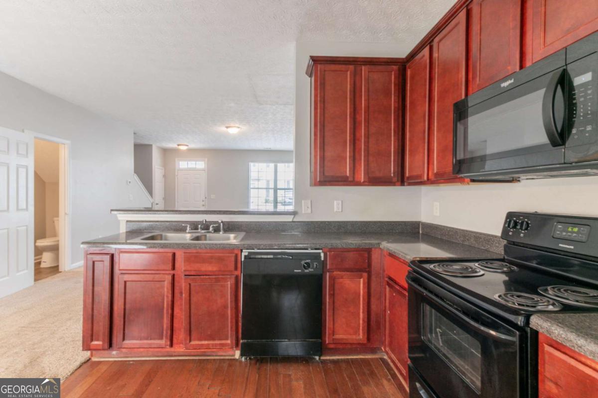 4217 High Park Lane Property Photo 9