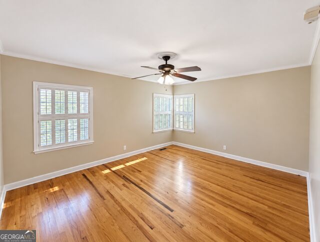 1221 Ridge Avenue N Property Photo 11