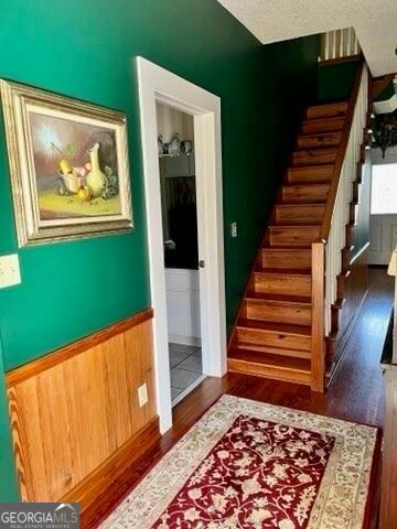 1663 Thompson Lane Property Photo 7