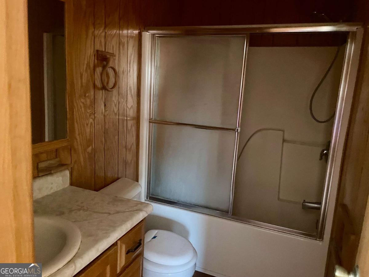 109 Lincoln Drive Property Photo 11