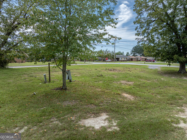 202a E Welch Street Property Photo 8