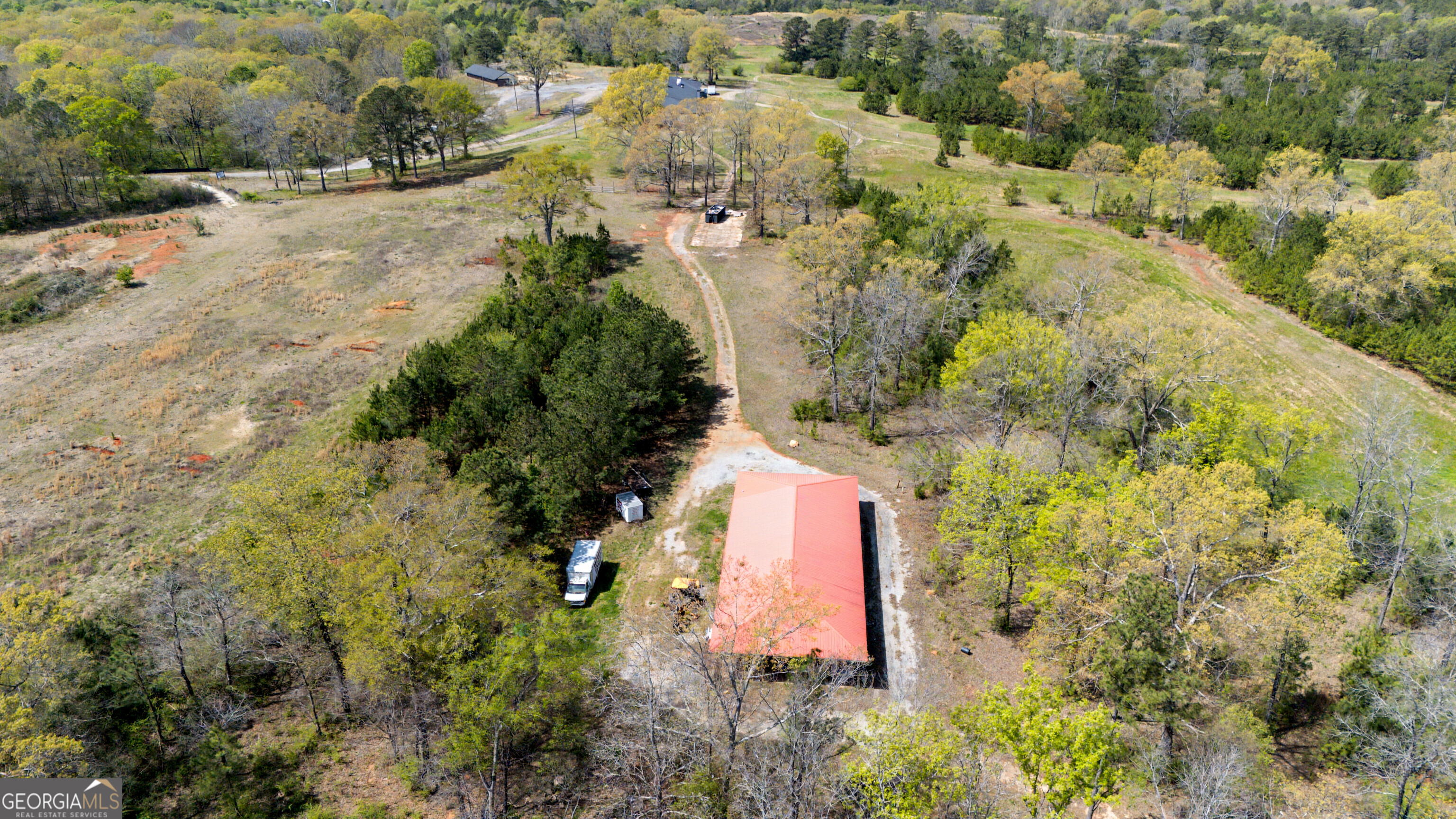 101 Ironaton Property Photo 9