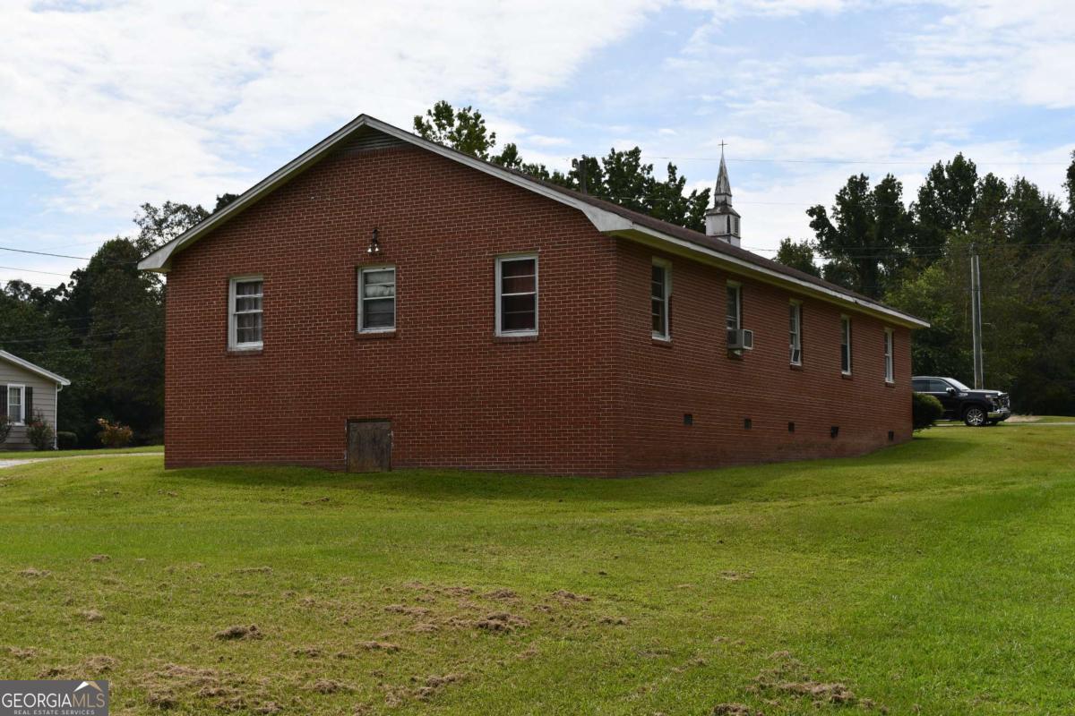 117 Sue Avenue Property Photo 8