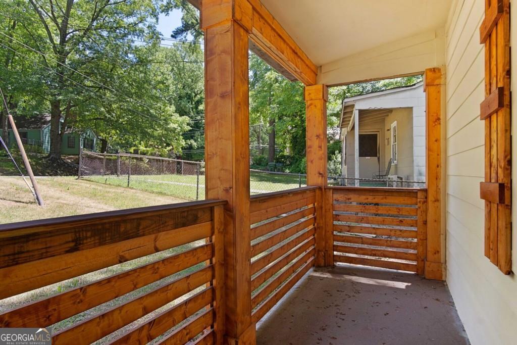 1271 Byewood Lane Sw Property Photo 3