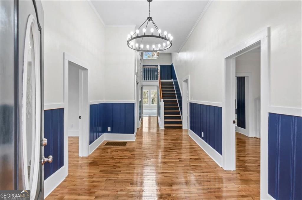 1804 Gordon Avenue Ne Property Photo 4