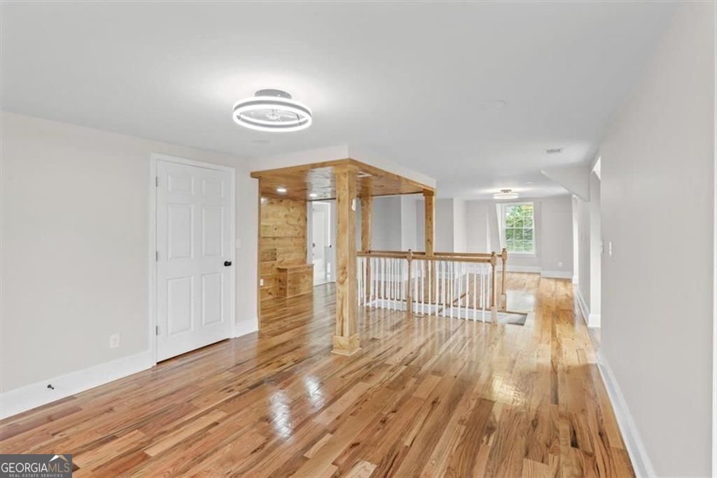 1804 Gordon Avenue Ne Property Photo 20