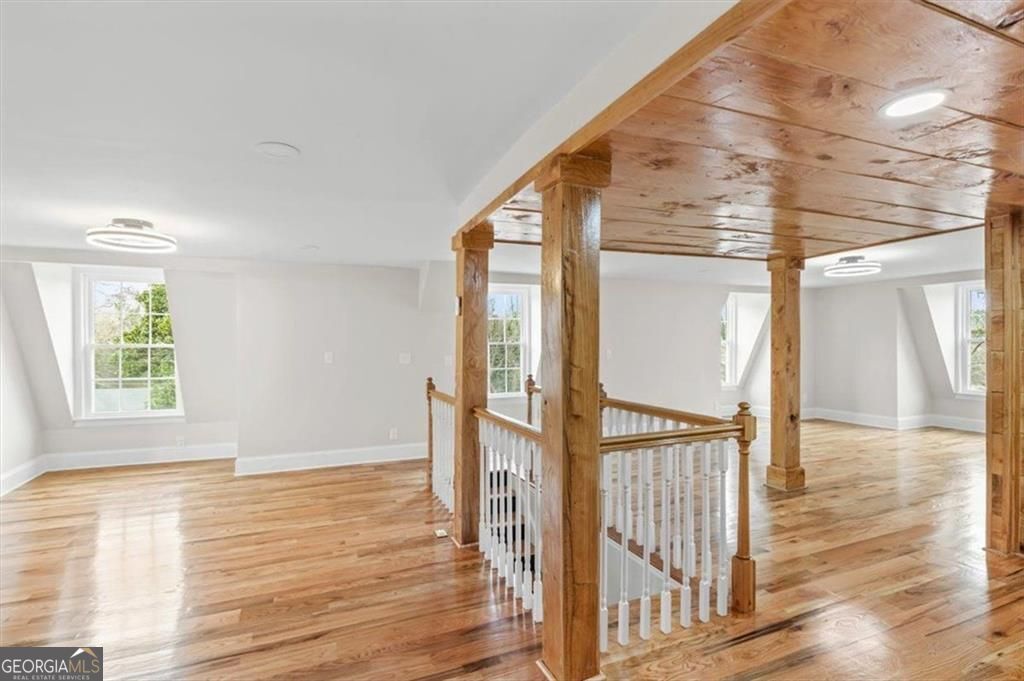1804 Gordon Avenue Ne Property Photo 22