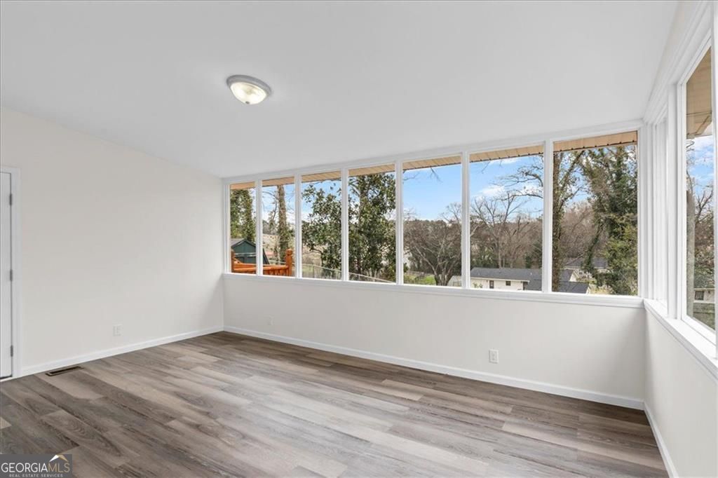 1804 Gordon Avenue Ne Property Photo 35
