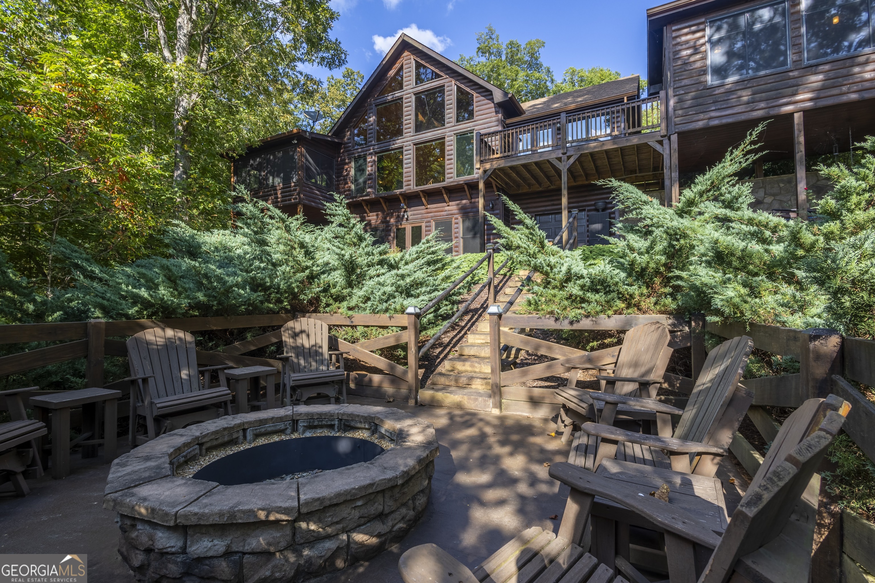 194 Squirrel Chase Property Photo 1