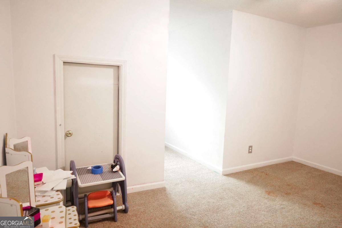 3044 Saddle Creek Drive Property Photo 16