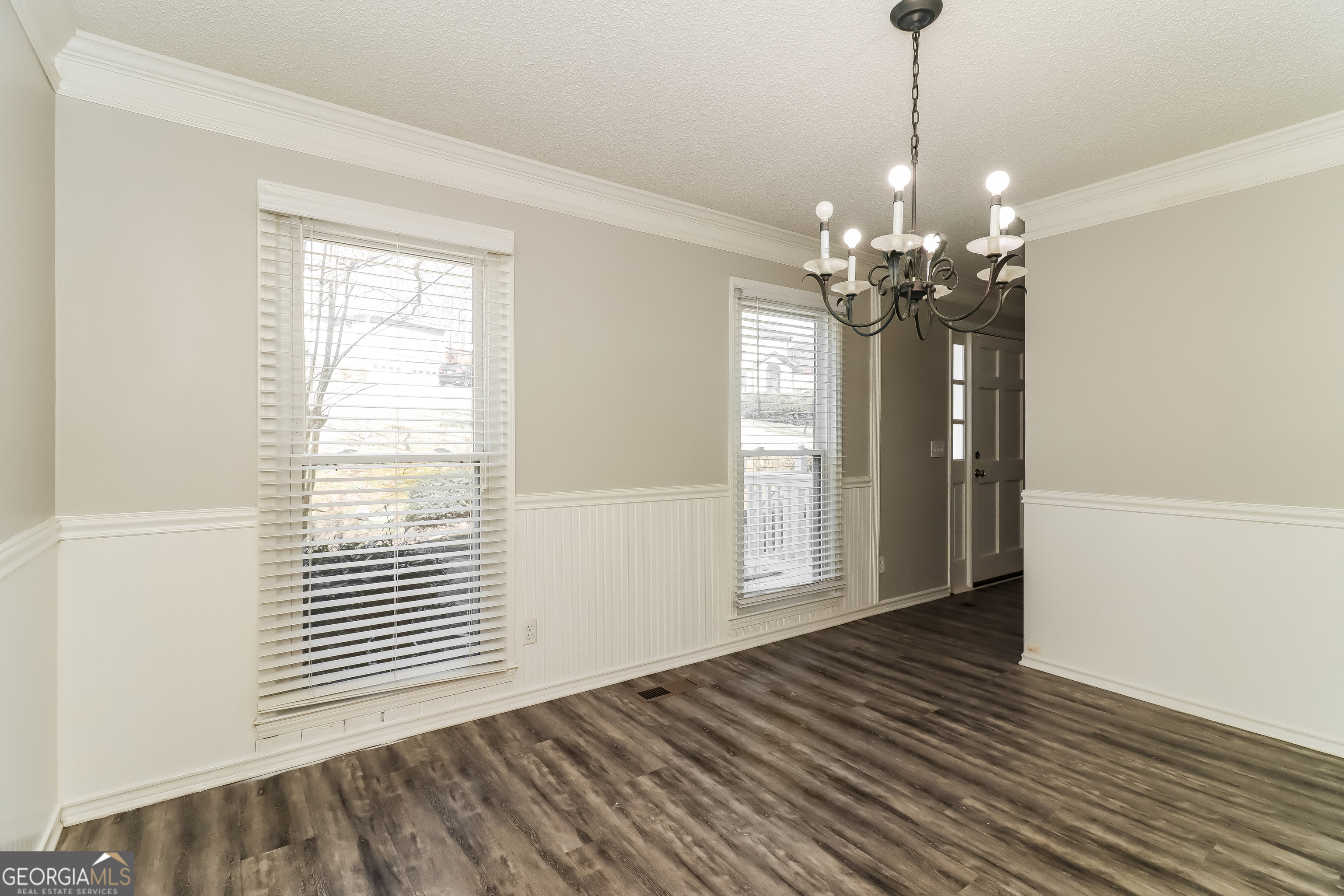 1490 Mill Creek Court Sw Property Photo 2