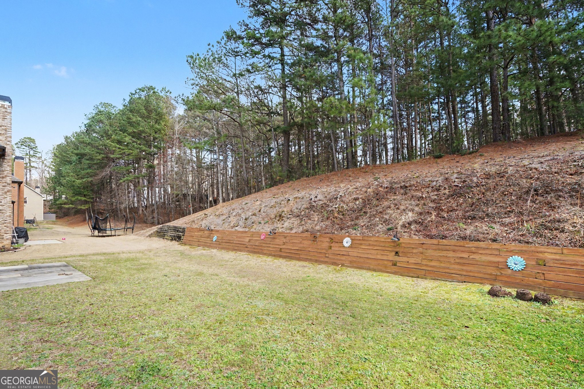 2594 Dolostone Way Property Photo 32