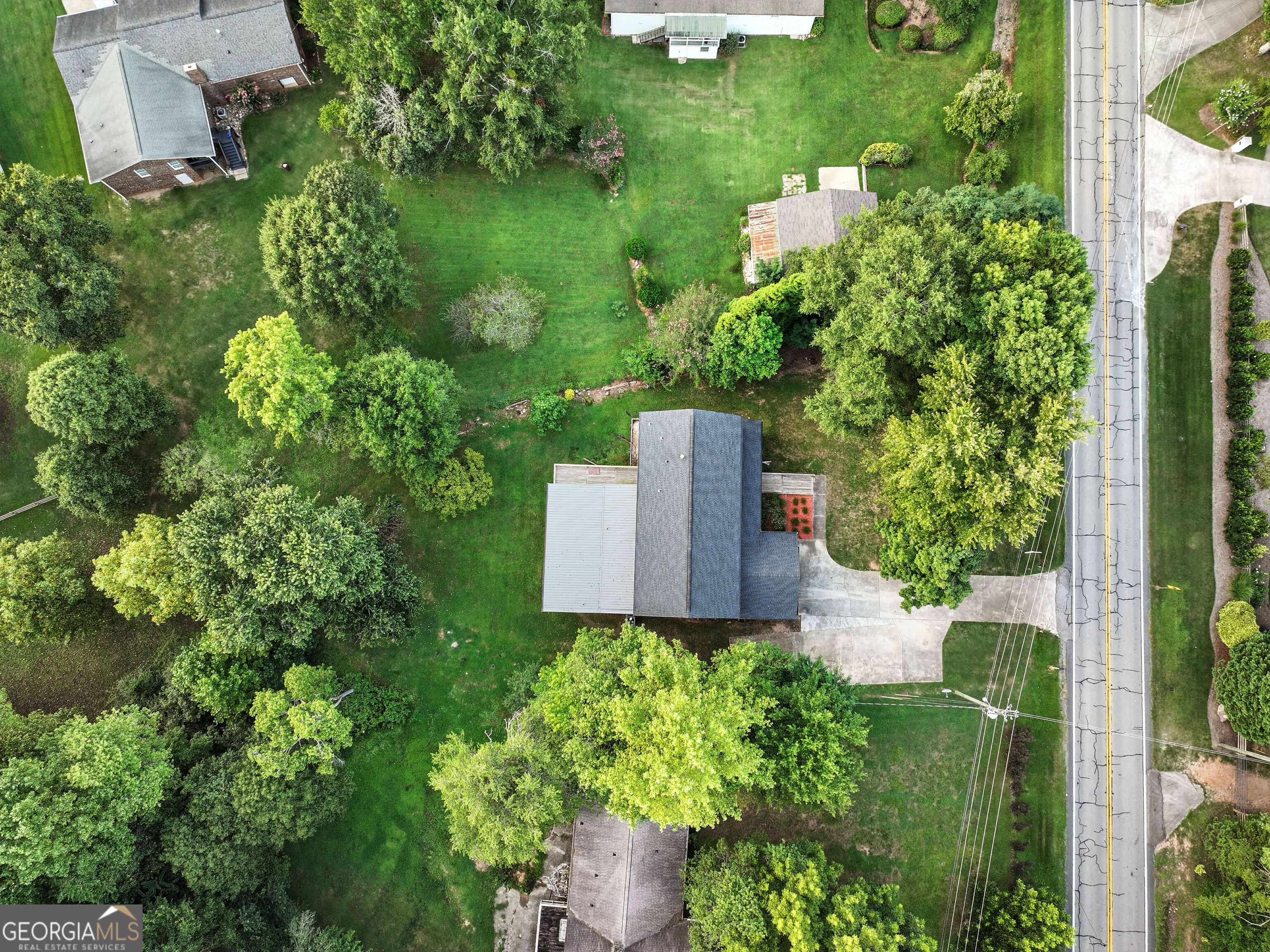 3235 Clarks Bridge Road Property Photo 2