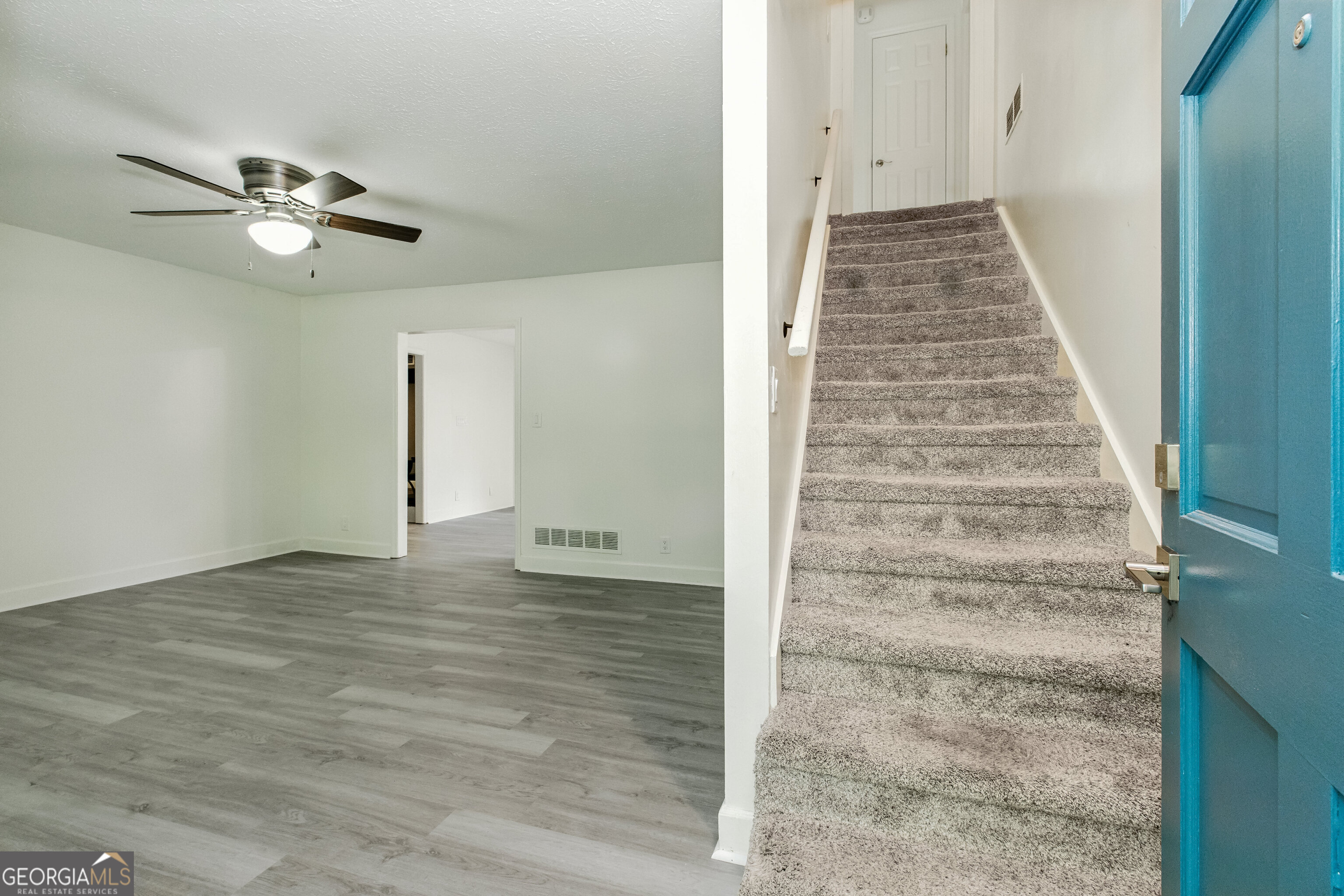 3235 Clarks Bridge Road Property Photo 12