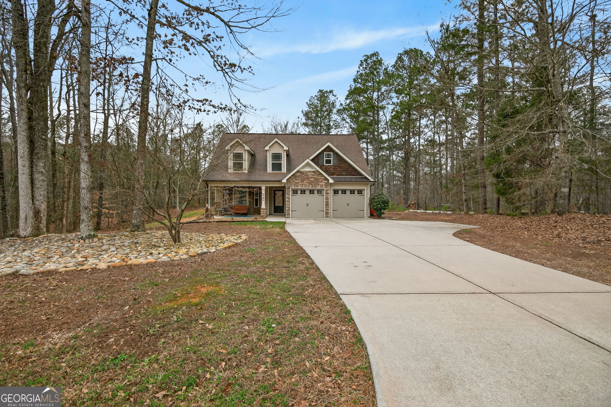3131 Sweetbriar Drive Property Photo 1