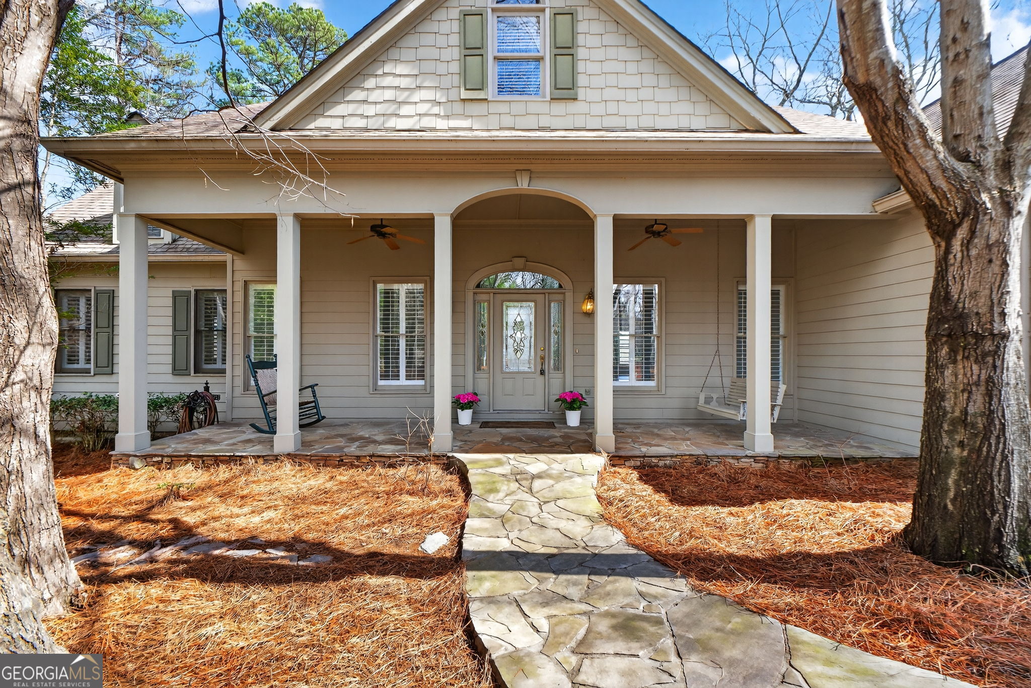 1027 Hunters Trace Property Photo 2