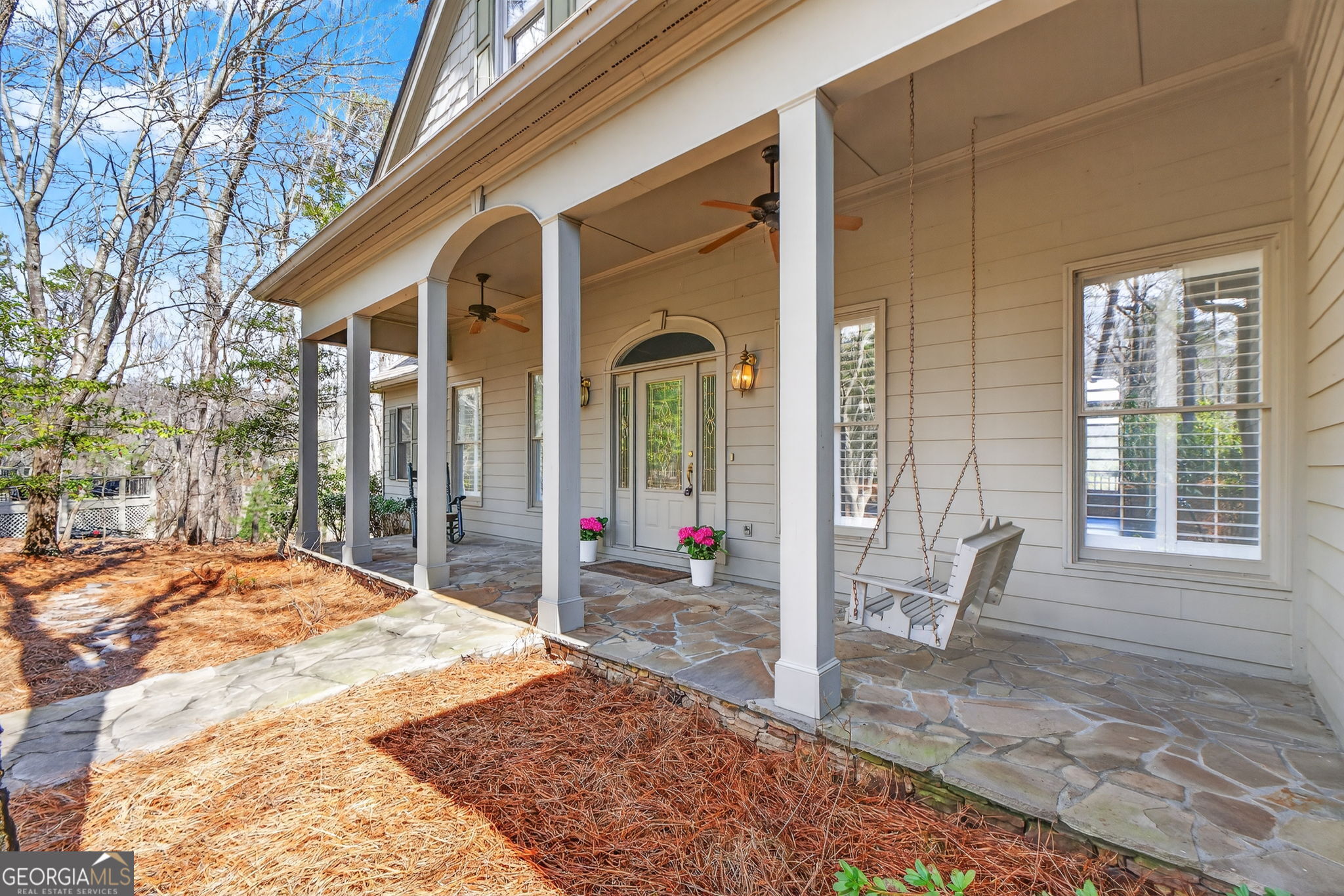 1027 Hunters Trace Property Photo 3